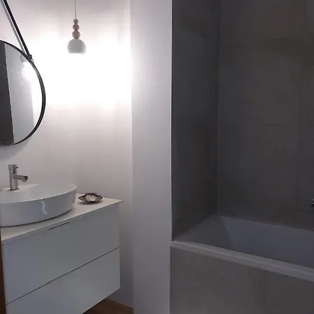 Dom Z Klimatem 250 Mkw, W Gdyni Blisko Mola W Orlowie Tatil Evi